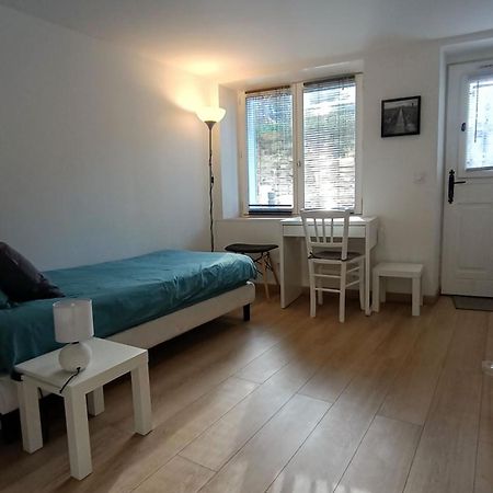 Studio Meuble A Bougival Exteriör bild