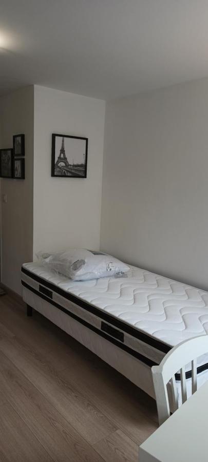 Studio Meuble A Bougival Exteriör bild
