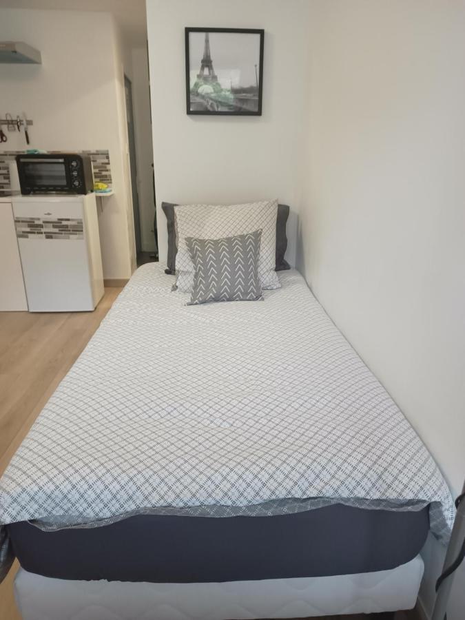 Studio Meuble A Bougival Exteriör bild